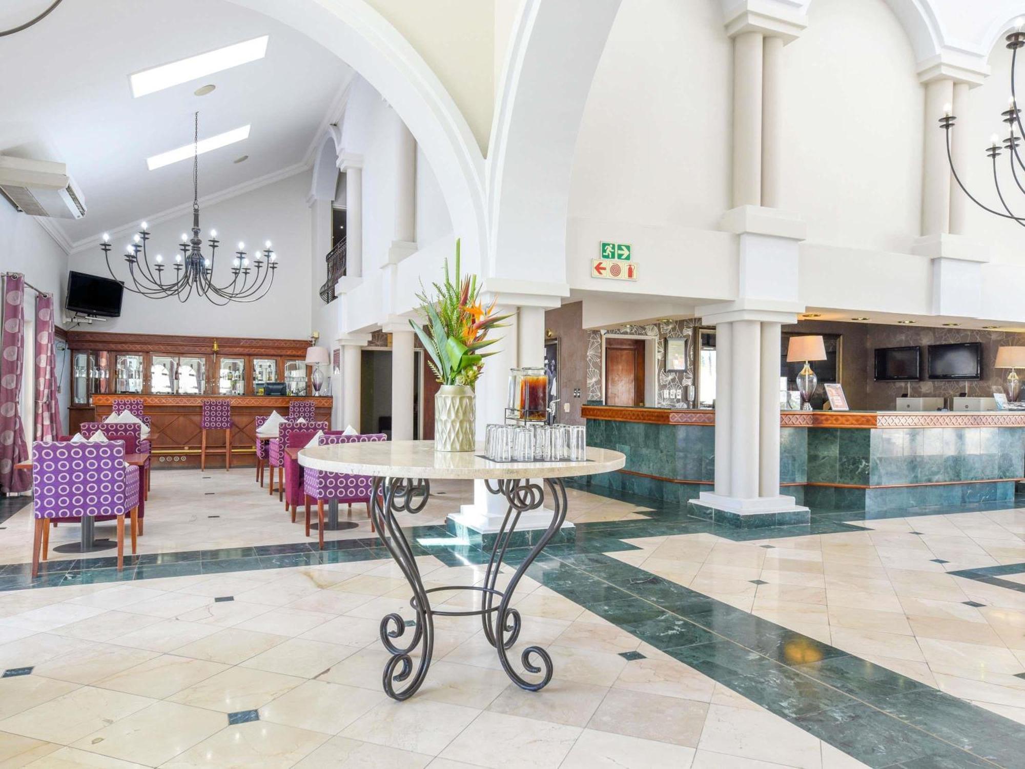 Mercure Randburg Hotel 3*